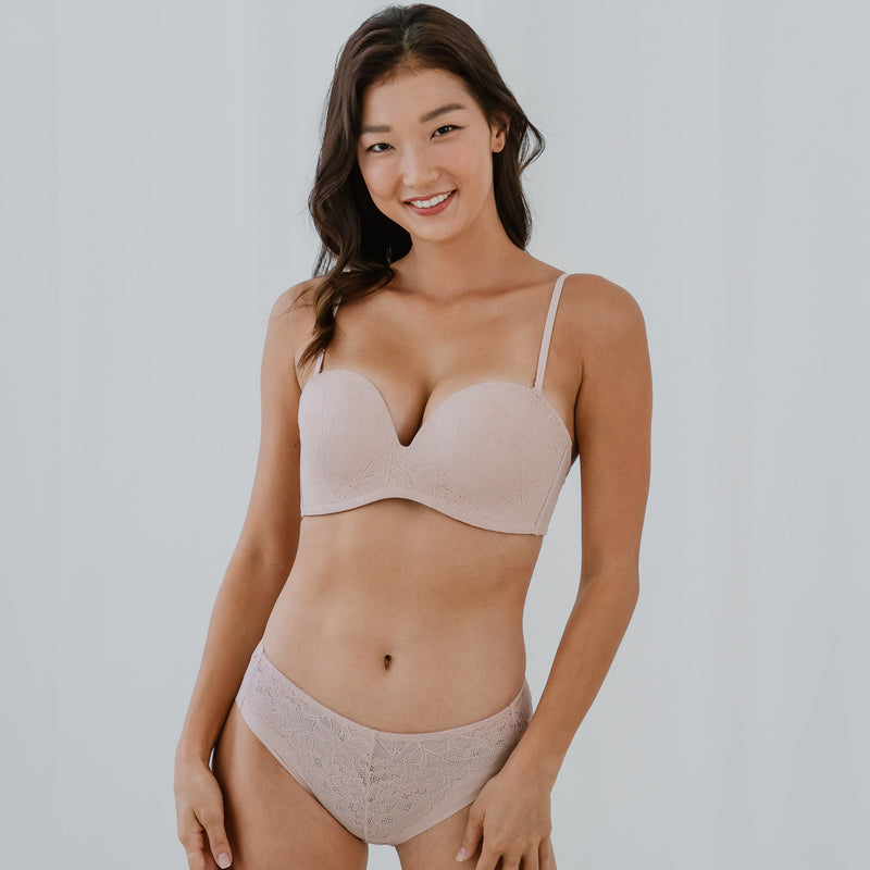 Premium Lace Mid-Rise Cheekie