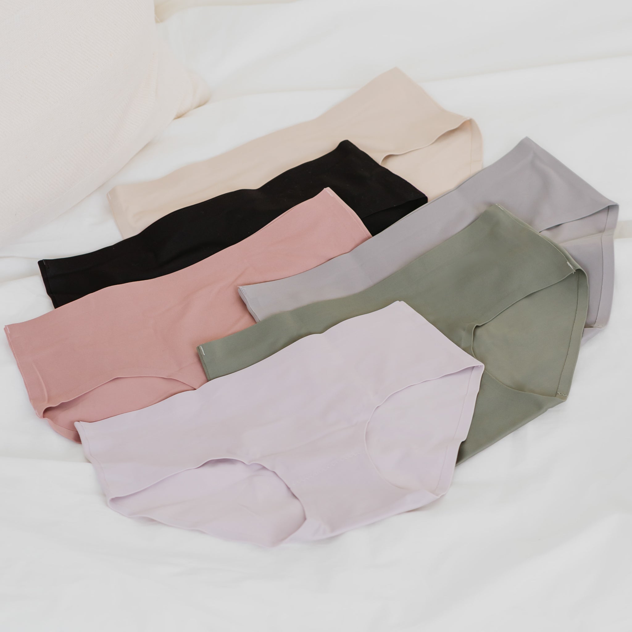 Entice Me! V3.0 Seamless Mid-Rise Cheeky in Matte Nude