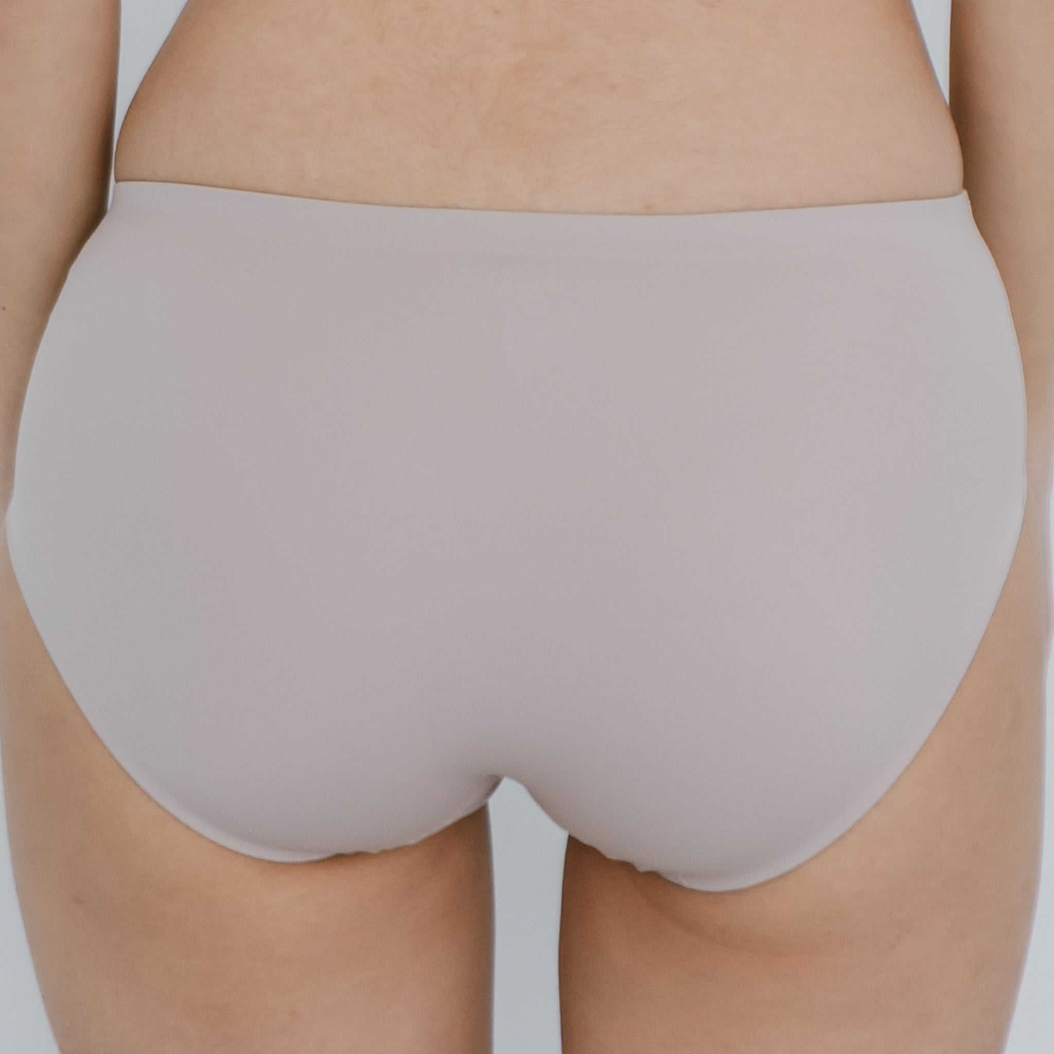 Entice Me! V3.0 Seamless Mid-Rise Cheeky in Matte Nude