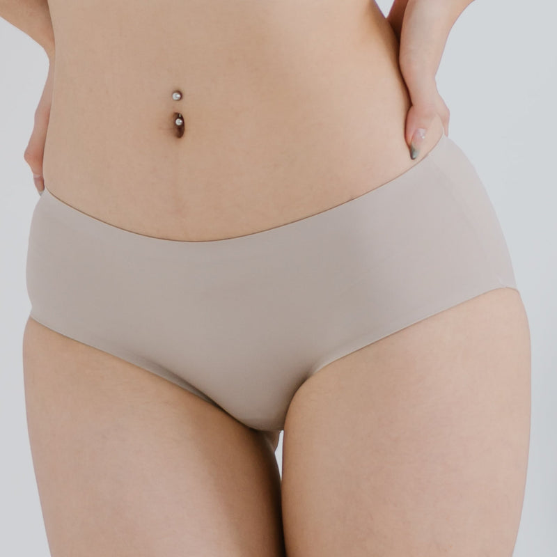 Entice Me! V3.0 Seamless Mid-Rise Cheeky in Matte Nude