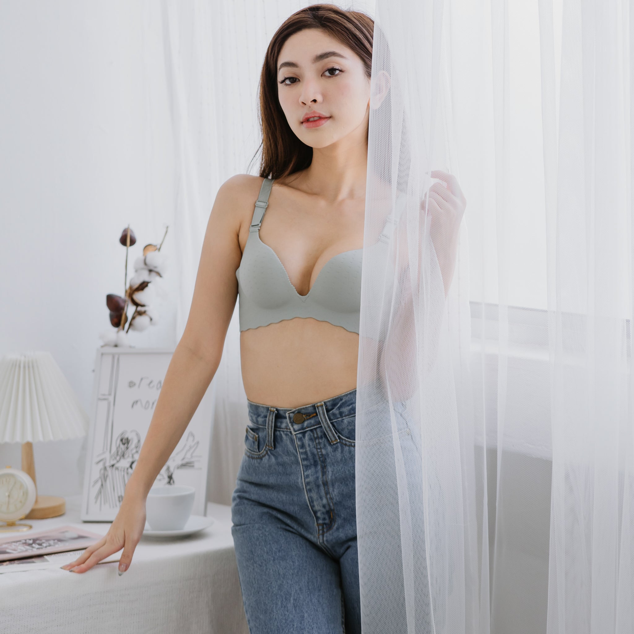 Velvety Frosty Mint