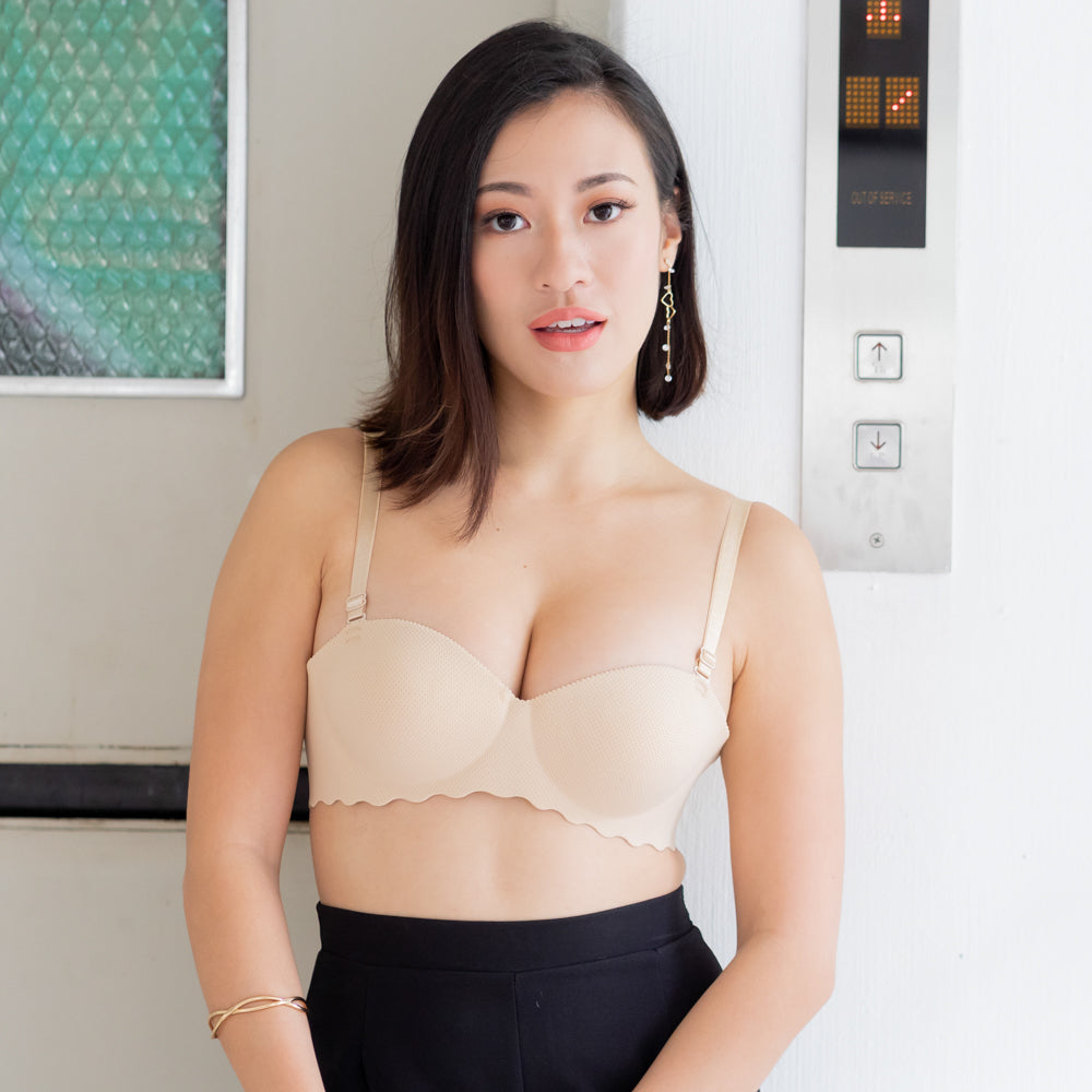 Ooom-pha-licous Scallop 2-Way Wireless Super Push Up Bra in Nude (Size XL Only)