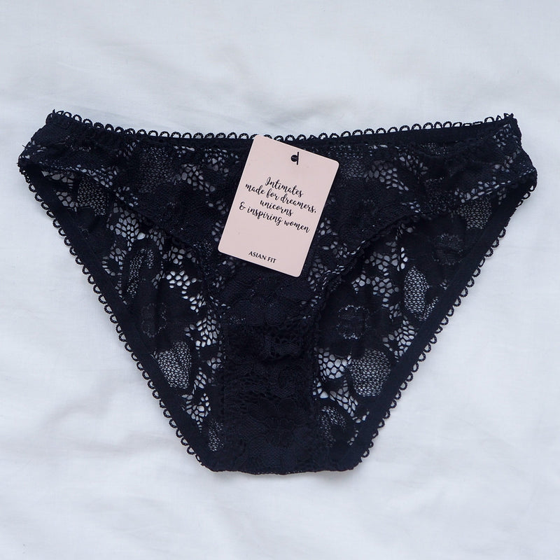 Floral Embroidery Cheeky in Black