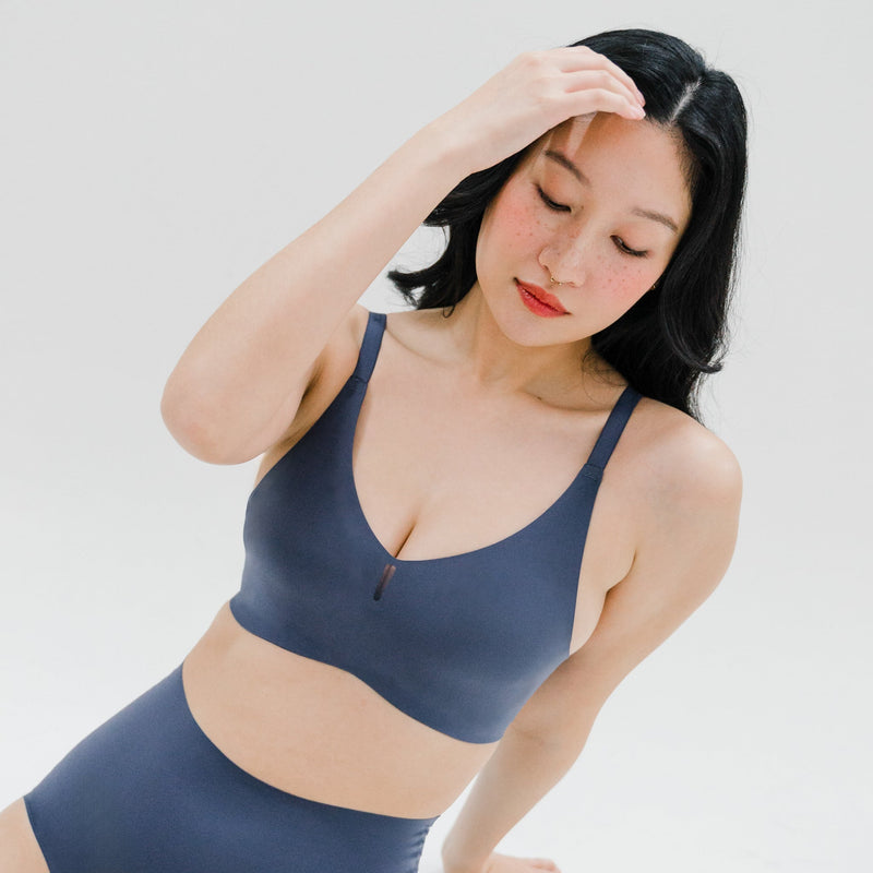 air-ee V-Sculpt Seamless Bra (Machine Wash Edition)