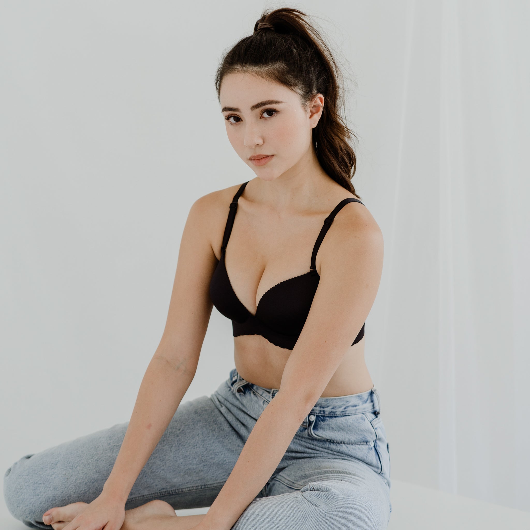 Entice Me! V2.0 Seamless Push Up Wireless Bra in Glossy Black (Size XL Only)